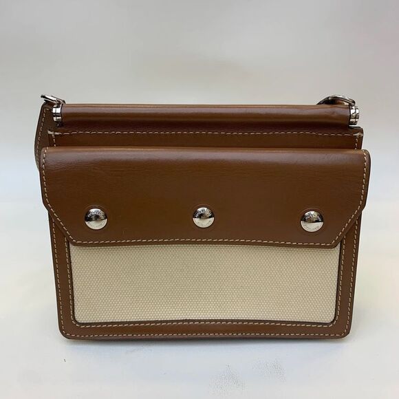 Burberry Women Pre-Loved Bag Very Good Condition - Picture 6 of 9